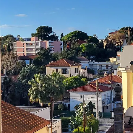 Apartment Center Of Antibes, Les Amaryllis - 3 Rooms, 5 Minutes From The Beaches
